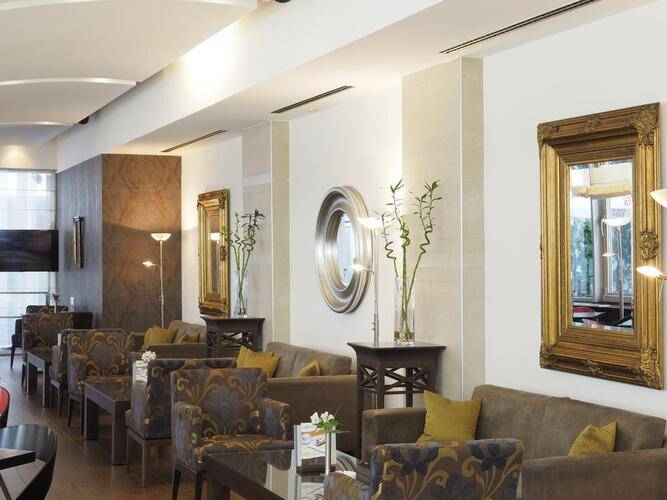 In Hotel Belgrade