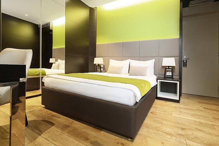 Maccani Luxury Suites