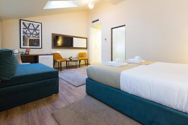 Marquise Hotel