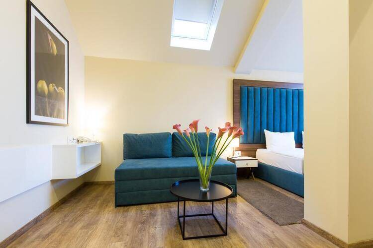 Marquise Hotel