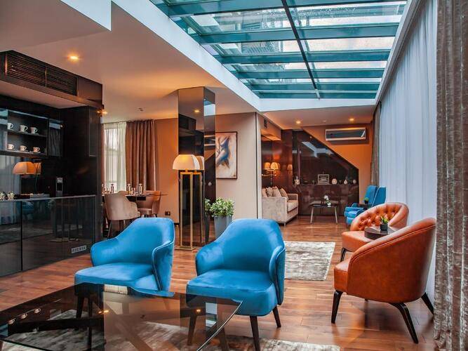 Saint Ten Hotel
