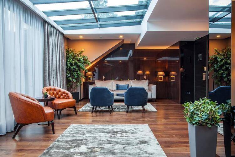 Saint Ten Hotel