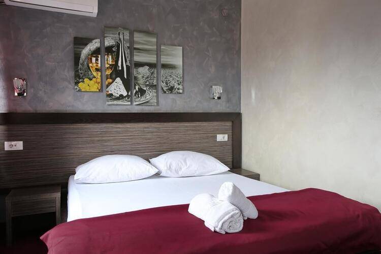 Side One Design Hotel
