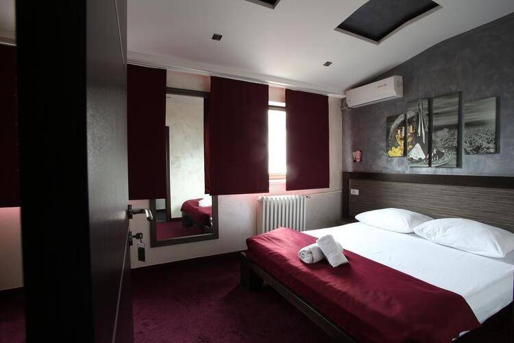 Side One Design Hotel