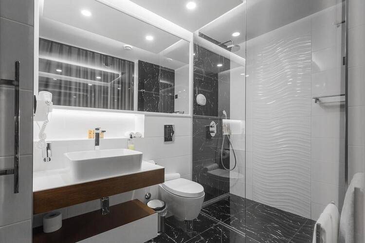 Sky Hotel