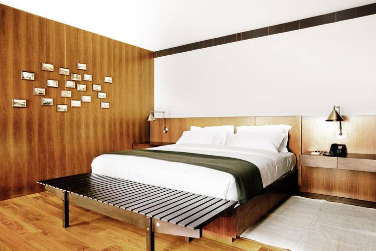 Square Nine Hotel Belgrade