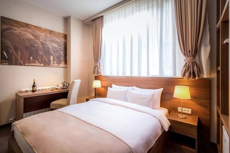 Veneti Suites