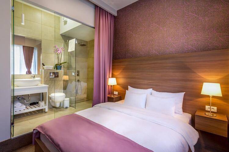 Veneti Suites