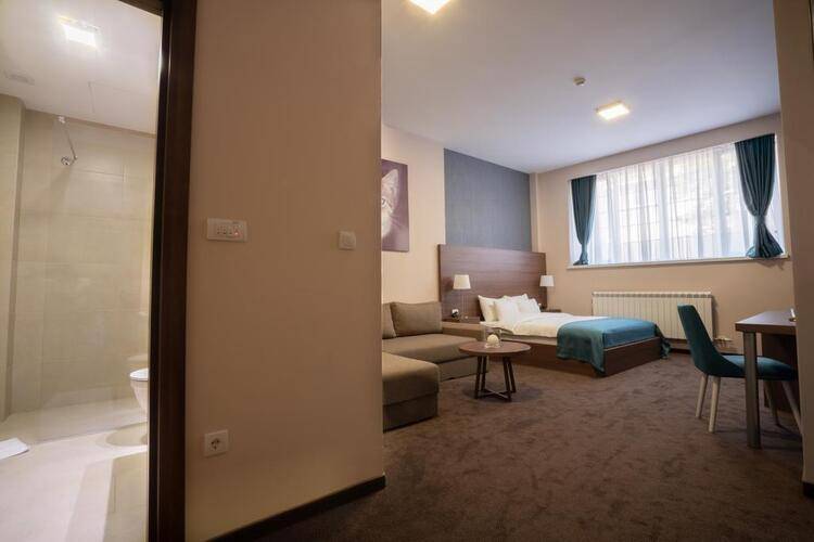 Veneti Suites