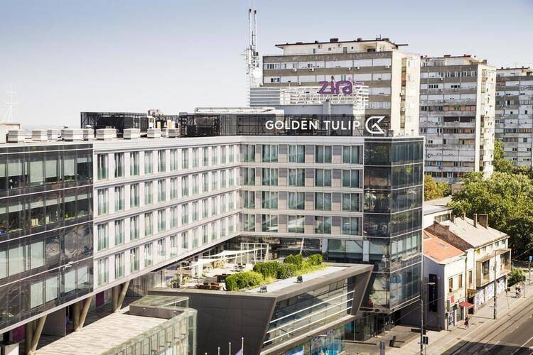 Golden Tulip Zira