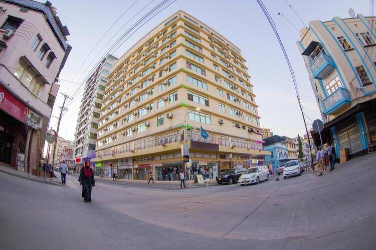 Tiffany Diamond Hotel Indira Gandhi Street