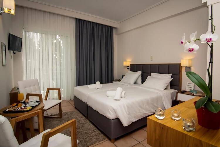 Green Hill Hotel