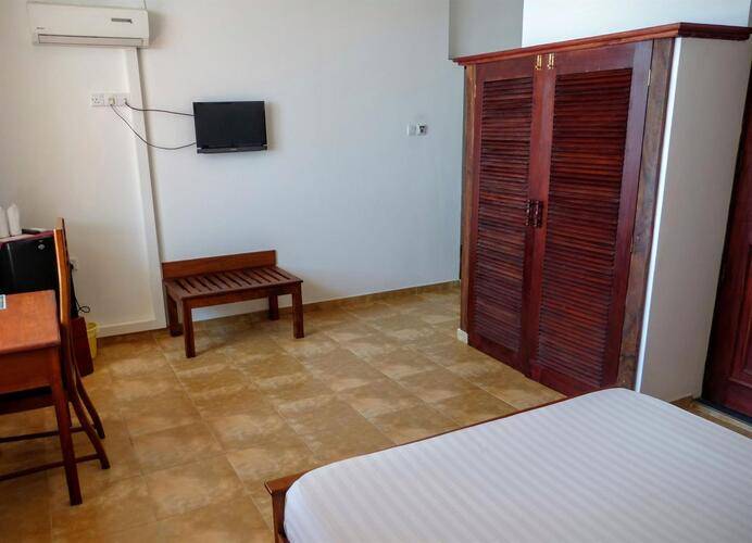 Roy Villa Beach Resort
