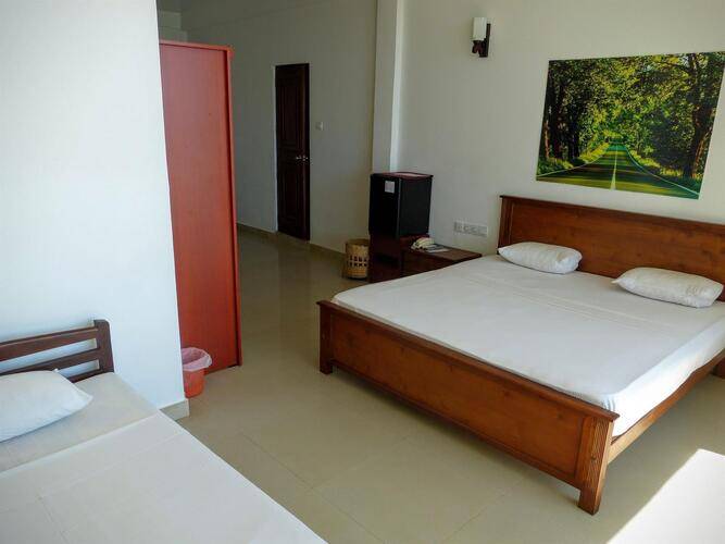 Roy Villa Beach Resort