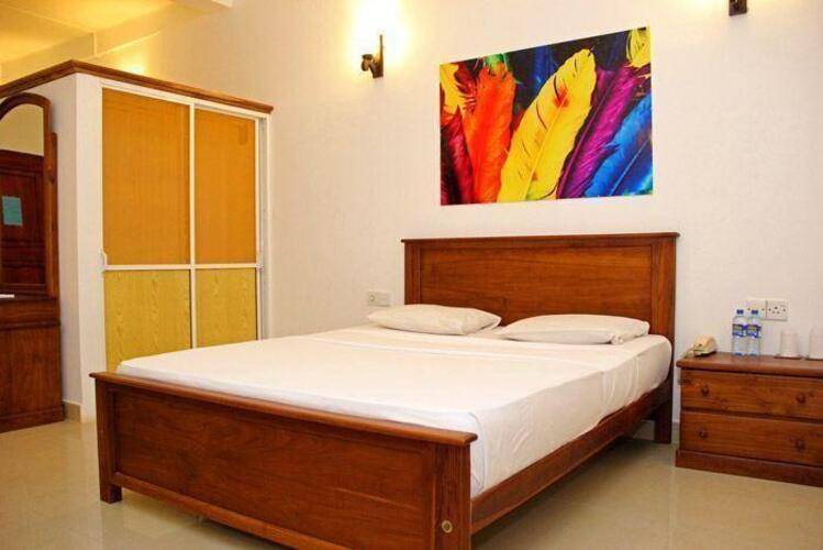 Roy Villa Beach Resort
