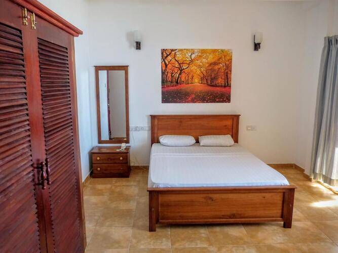 Roy Villa Beach Resort