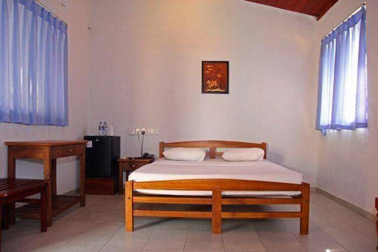 Roy Villa Beach Resort