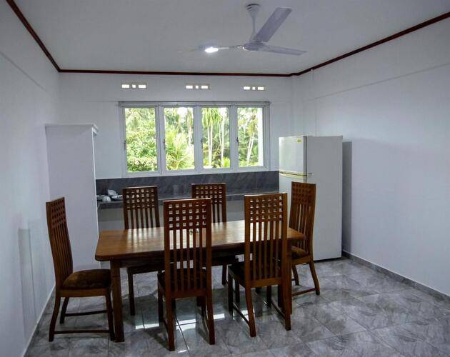 Roy Villa Beach Resort