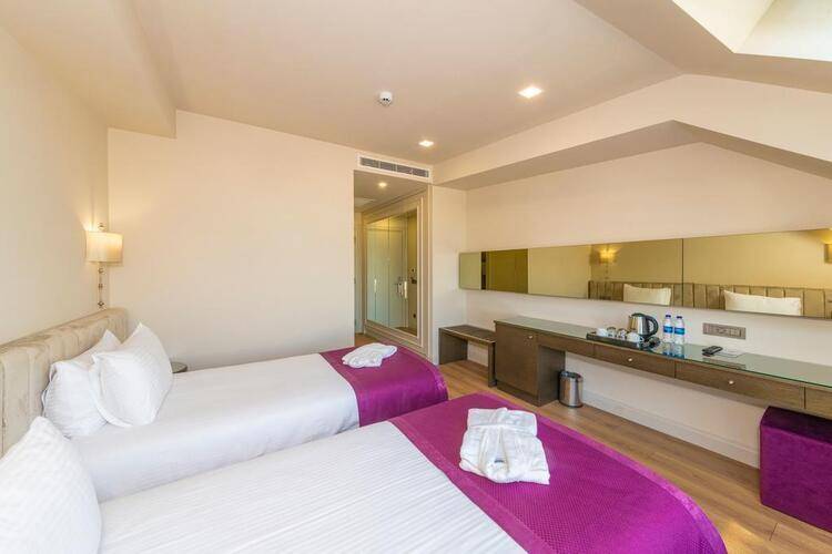 Beyaz Saray Hotel