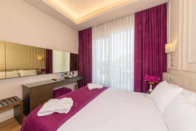 Beyaz Saray Hotel