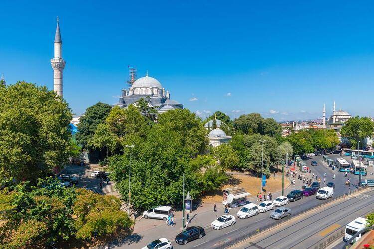 Beyaz Saray Hotel