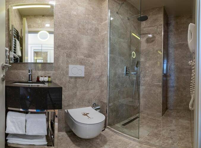Beyaz Saray Hotel