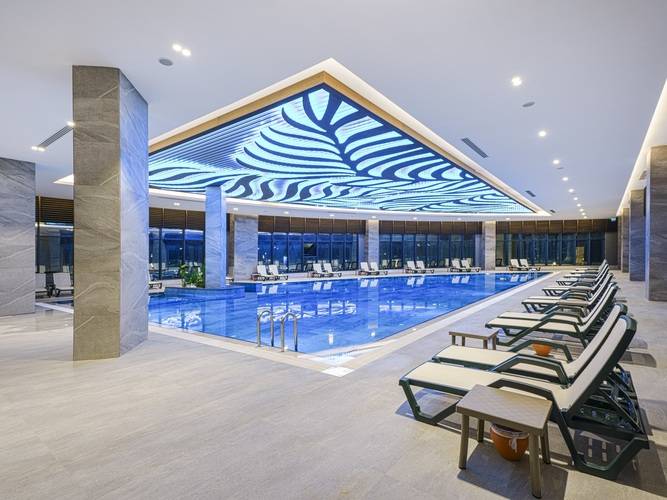 Kirman Calyptus Resort