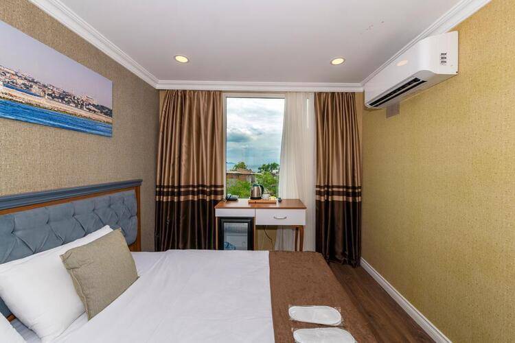 Golden Sand Hotel