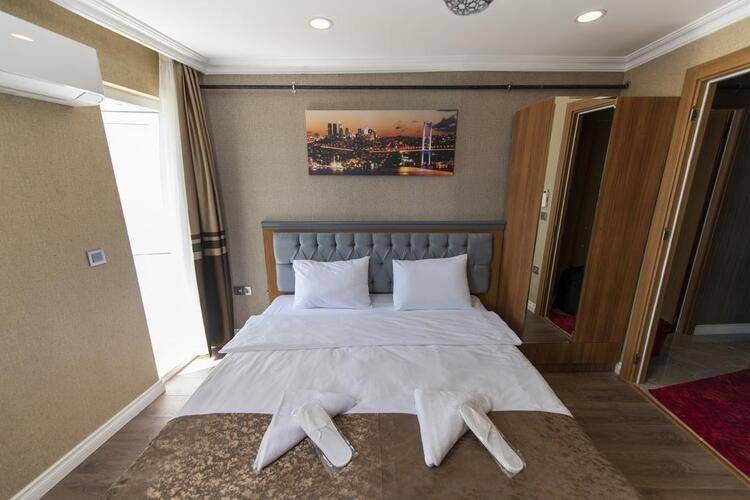 Golden Sand Hotel