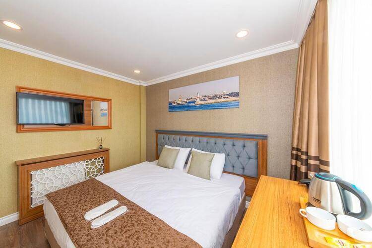 Golden Sand Hotel