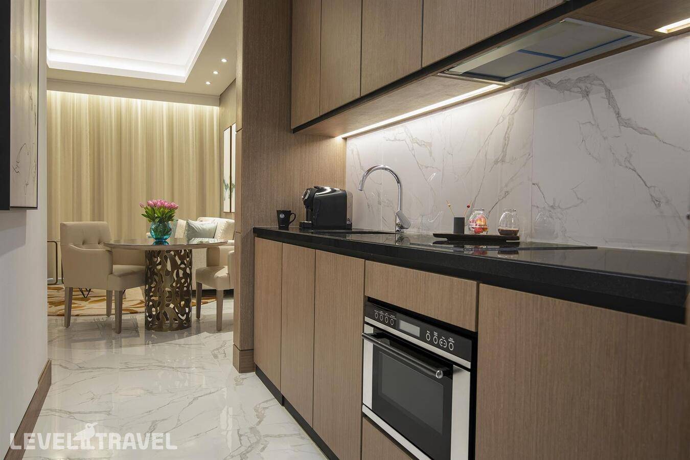 фотографии отеля Al Jaddaf Rotana в ОАЭ(Бар Дубай) - фото №32