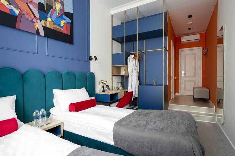 Mix Hotels Rubinstein