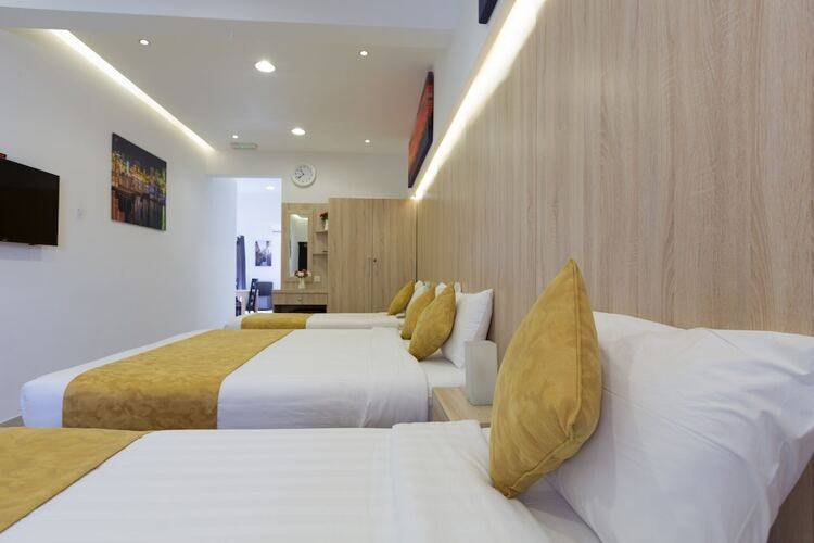 Oyo 314 24 Gold Hotel