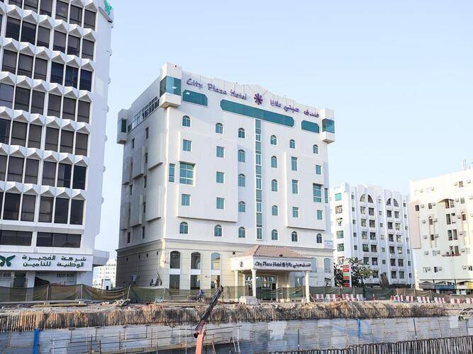 Oyo 328 City Plaza Hotel