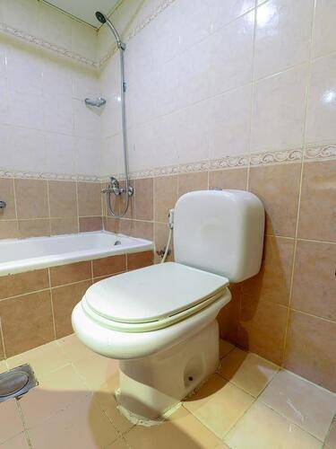 Oyo 328 City Plaza Hotel
