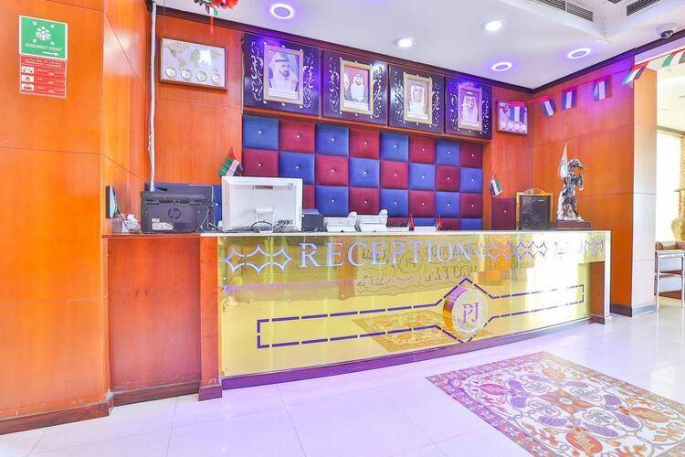 Oyo 427 Grand Pj Hotel