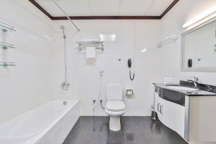 Oyo 427 Grand Pj Hotel