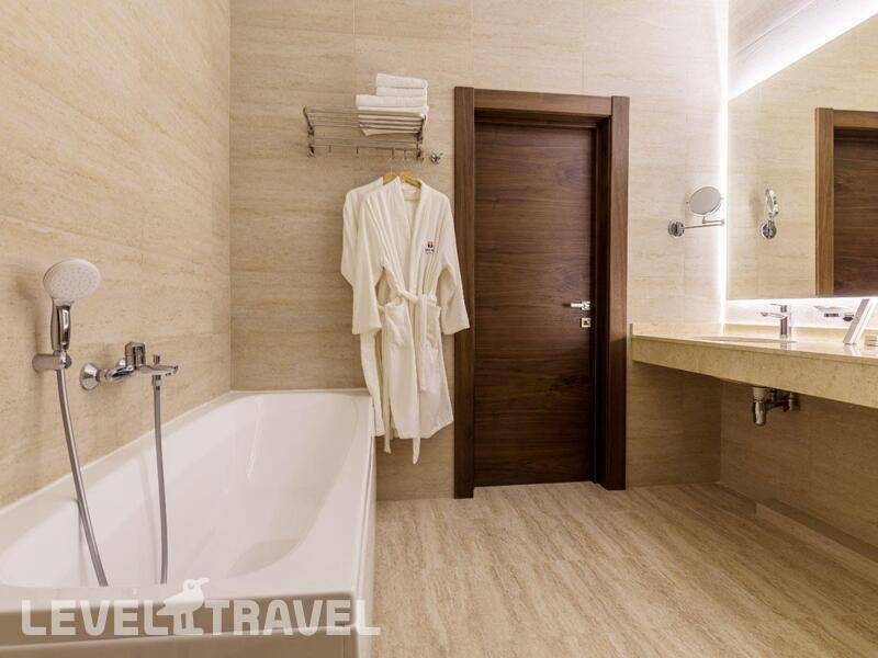 Фотография Movenpick Resort & Spa Anapa Miracleon ( Ex. Great Eight Ultra All Inclusive & Spa Hotel)