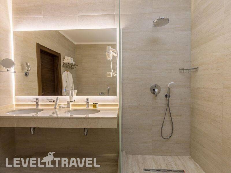 Фотография Movenpick Resort & Spa Anapa Miracleon ( Ex. Great Eight Ultra All Inclusive & Spa Hotel)
