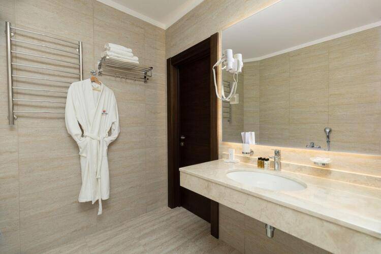 Movenpick Resort & Spa Anapa Miracleon ( Ex. Great Eight Ultra All Inclusive & Spa Hotel)