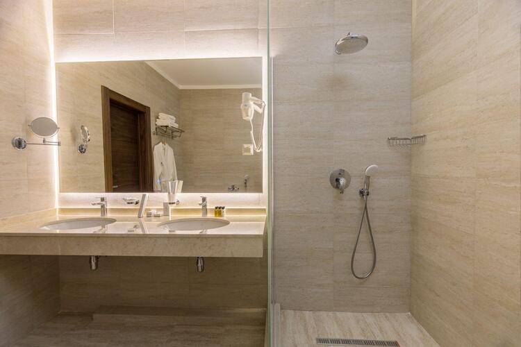 Movenpick Resort & Spa Anapa Miracleon ( Ex. Great Eight Ultra All Inclusive & Spa Hotel)