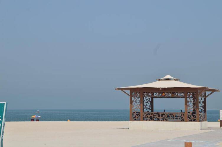 Beach Walk Hotel