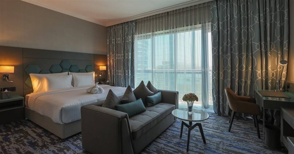 Edge Creekside Hotel