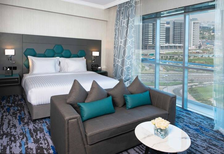 Edge Creekside Hotel