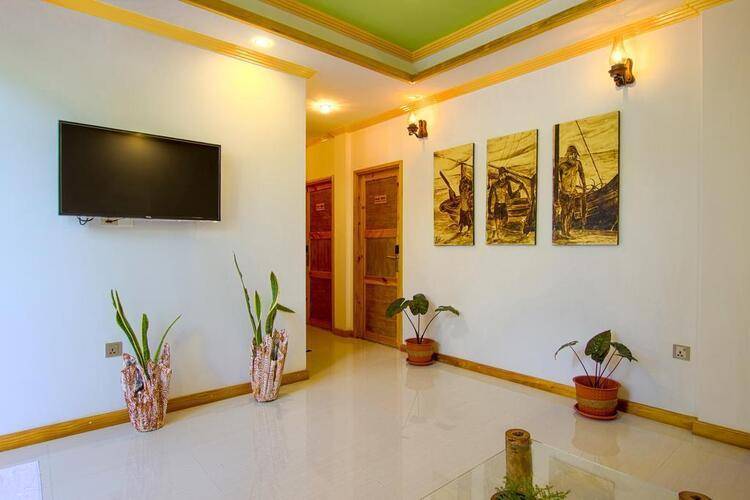 Handhuvaru Villa (Ex. Kurumba Villa Maafushi)