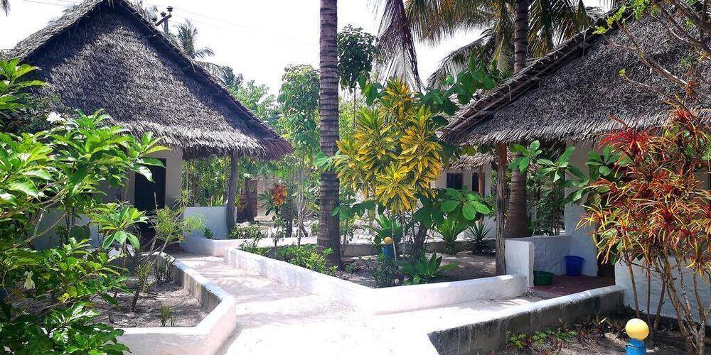 Mnyasa Bungalows