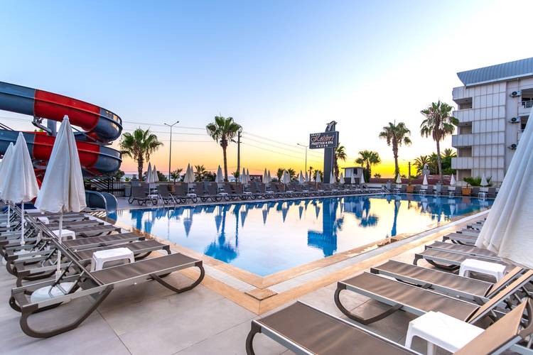 Grand Kolibri Prestige Hotel