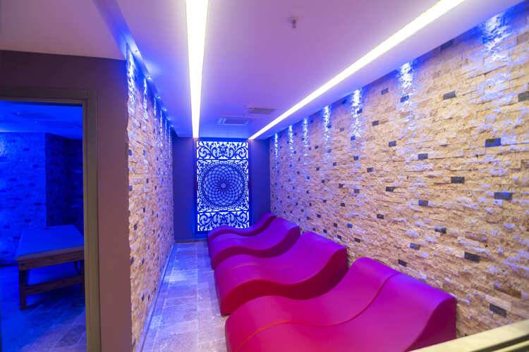 Grand Kolibri Prestige Hotel