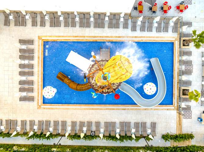 Grand Kolibri Prestige Hotel