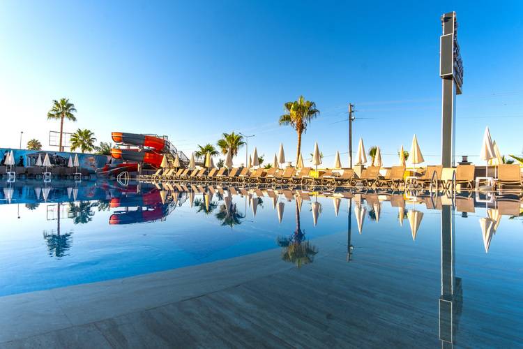 Grand Kolibri Prestige Hotel